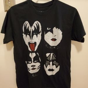 Kiss band T-shirt